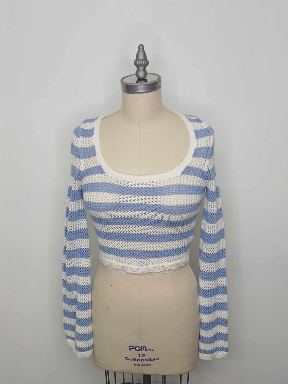 NWOT Hollister Blue and Cream Striped Open-Knit Sweater Top / Small